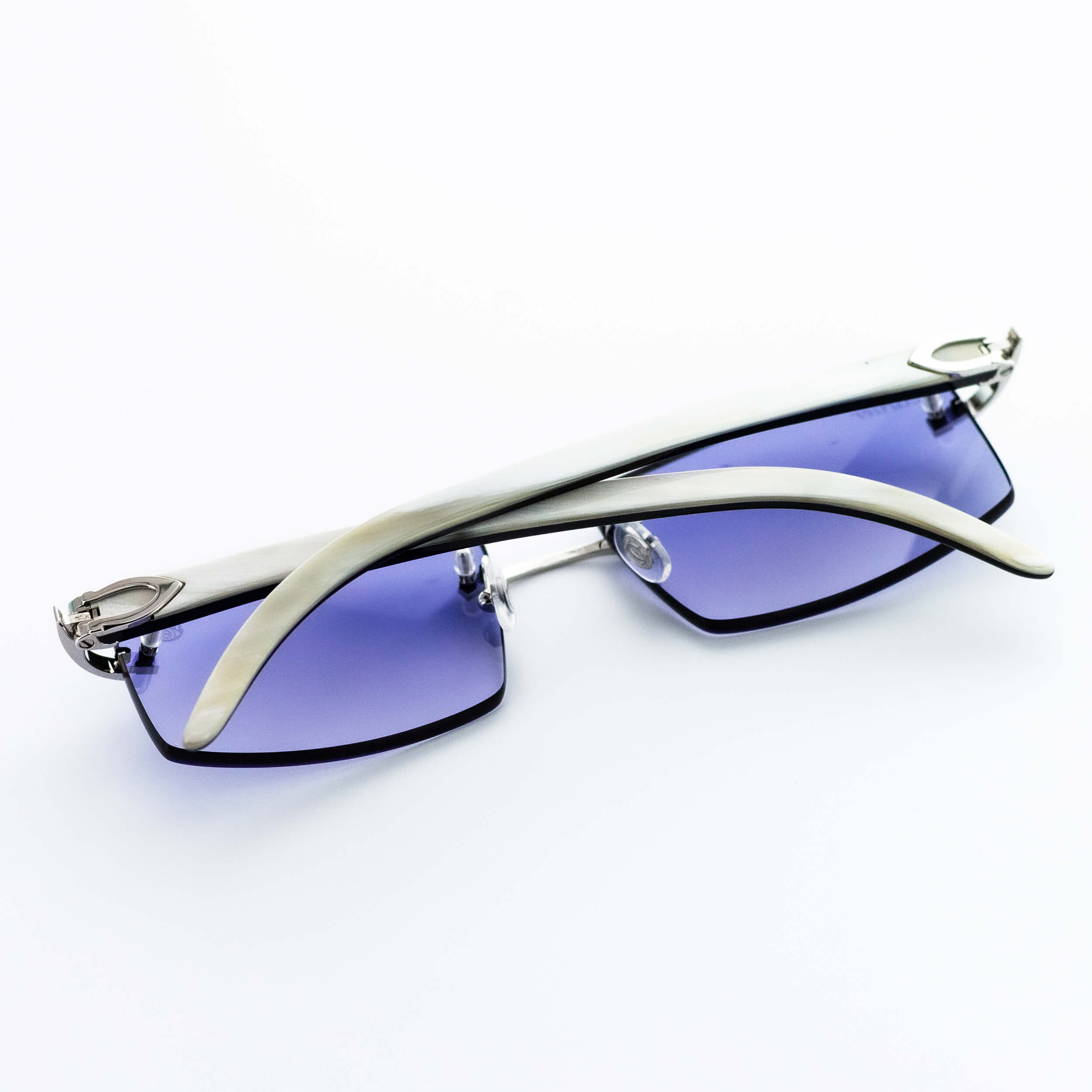 White cartier buffalo horn glasses hot sale