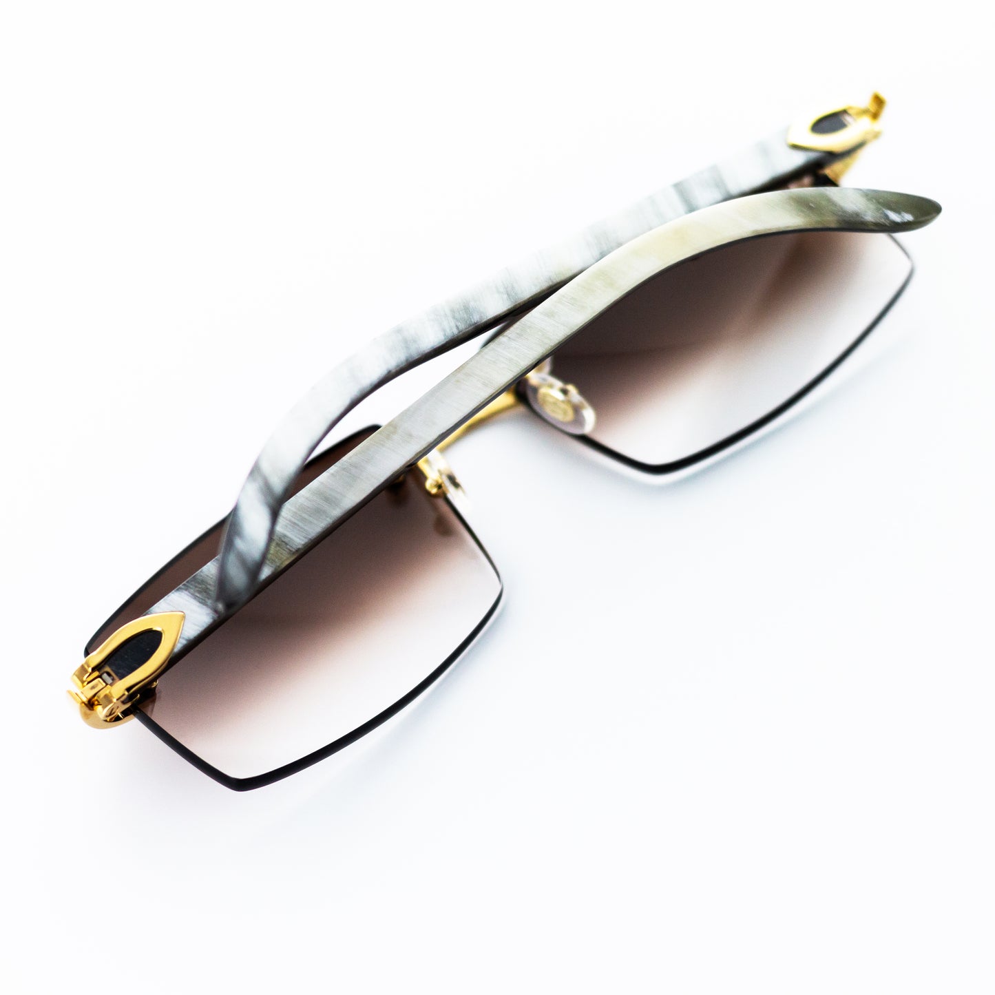 Cartier White Horn Sunglasses, Buffs, with Gold Detail & Gradient Brown Lens CT0046O-001